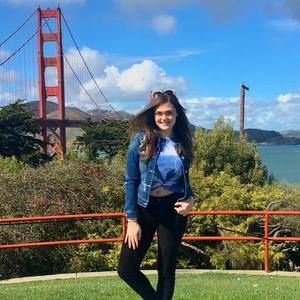 Meet your Posher, Natalie